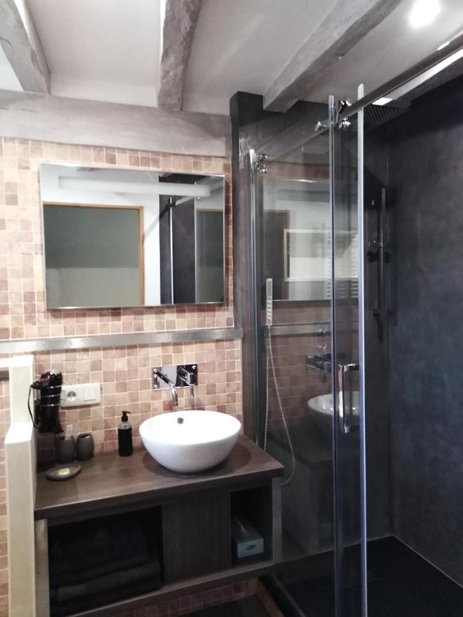 Wood Stone And Wine Apartment Beaune  Ngoại thất bức ảnh